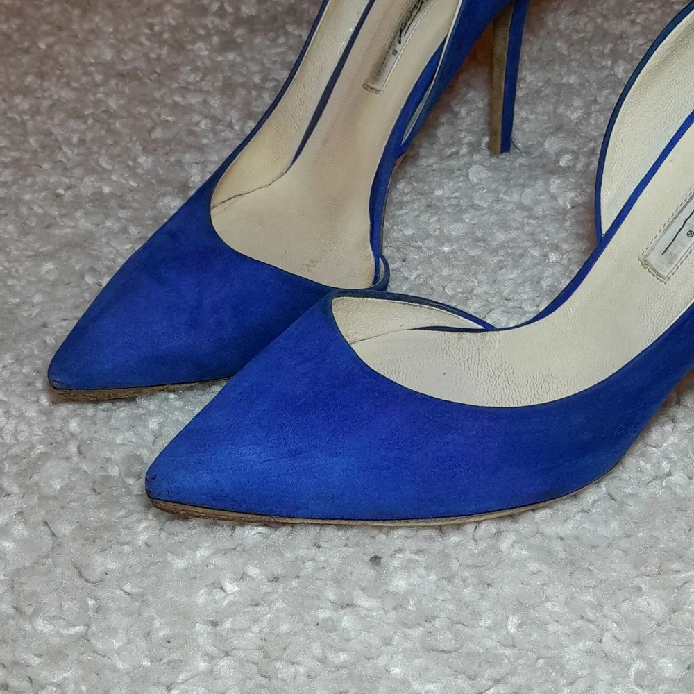 BRAIN ATWOOD BLUE Suede D Orsay Pumps Size 39.5 Euro - Picture 9 of 17